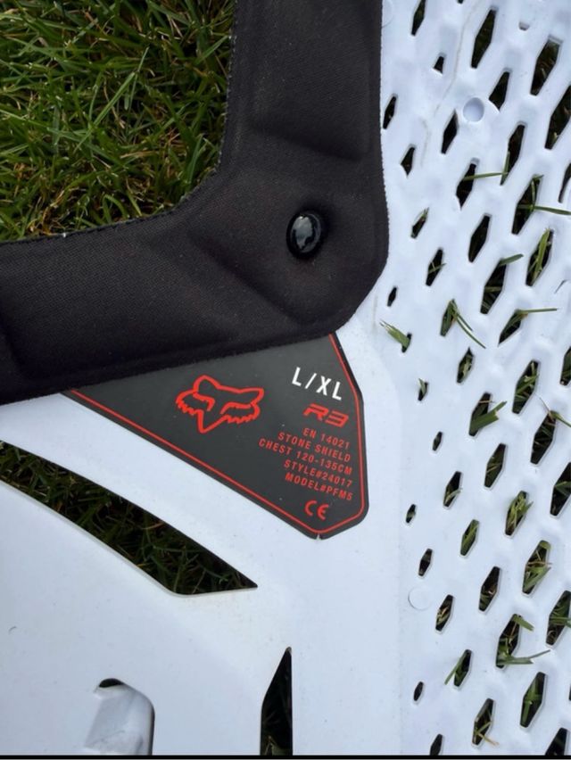 Pettorina Fox R3 Taglia L/XL