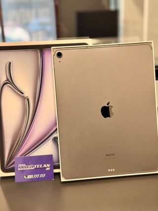 iPad Air 13 M2 256 GB batteria al 100%