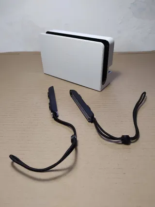 Base bianca OLED per Nintendo Switch