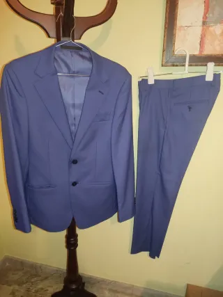 TRAJE PURO EGO