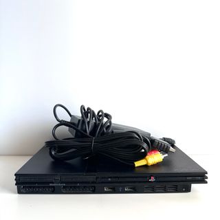 Sony PlayStation 2 ( legge tutto NTSC) con cavi