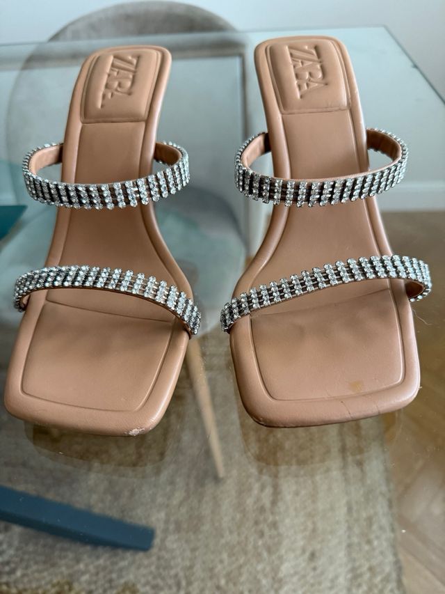 Sandalias Zara con Cristales Beige y Plata