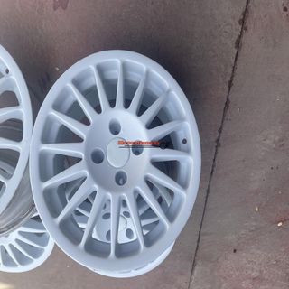 Llantas JGE Weelg R15x7 ET27 Clásicas