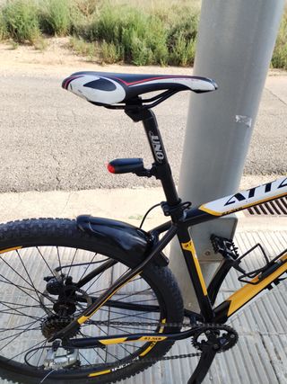 Bici( MTB Indur Attack) 27.5.×2.30.TALIA M.MONTAÑA