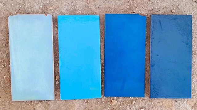 Azulejos azules (4 unidades)