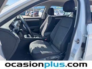 Volkswagen Passat Business 2.0 TDI 90 kW (122 CV) DSG