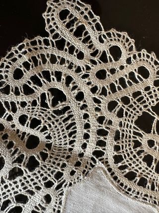 Centrino tombolo fatto a mano