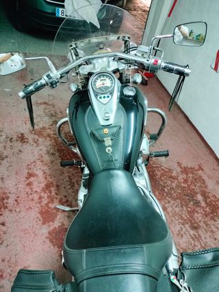 Moto Custom Negra