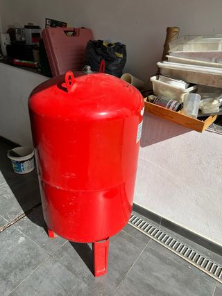 Depósito de agua 200L rojo
