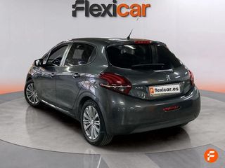 Peugeot 208 5P STYLE 1.2L PureTech 60KW (82CV)