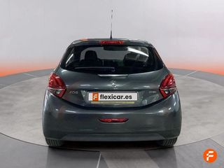 Peugeot 208 5P STYLE 1.2L PureTech 60KW (82CV)