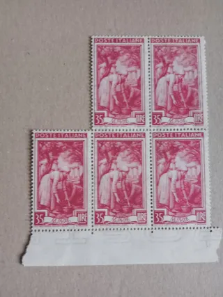 5 Francobolli Italia Lire 35 , anno 1950 .