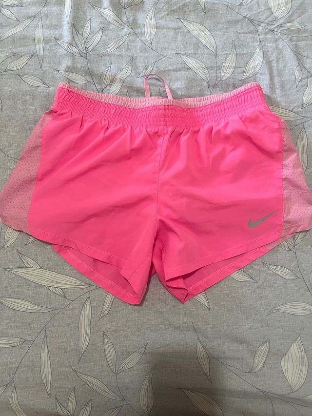 Pantalón corto running Nike rosa