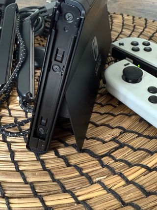 Nintendo Switch OLED bianco