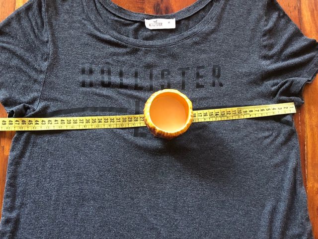 Camiseta Hollister gris talla M