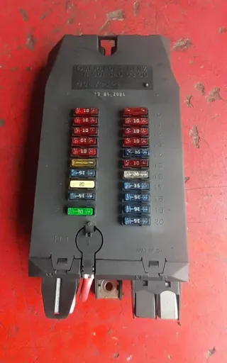 Caja Fusibles Mercedes Sprinter 00-06 A9075400350