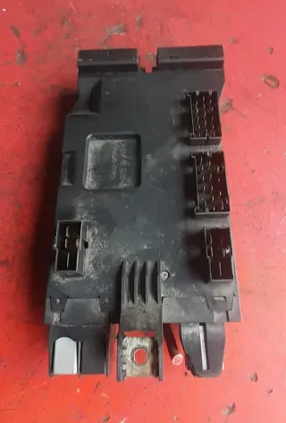 Caja Fusibles Mercedes Sprinter 00-06 A9075400350