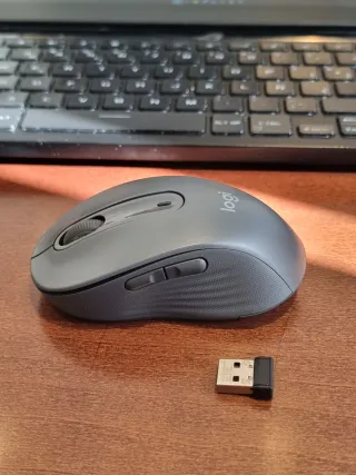Ratón Logitech M650 inalámbrico con receptor USB