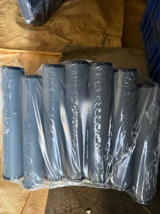 base de canapé tapizada con sus patas