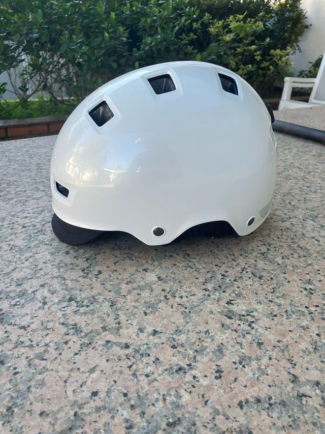 Casco Btwin Blanco Bicicleta/Patinete