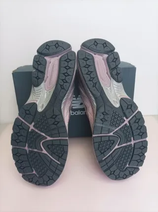 New Balance 1906W Talla 44 EU