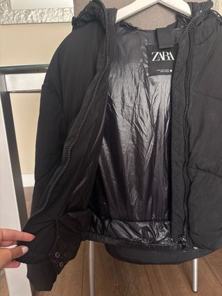 Chaqueta acolchada Zara con capucha