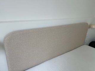 Cabecero con funda de lino beige