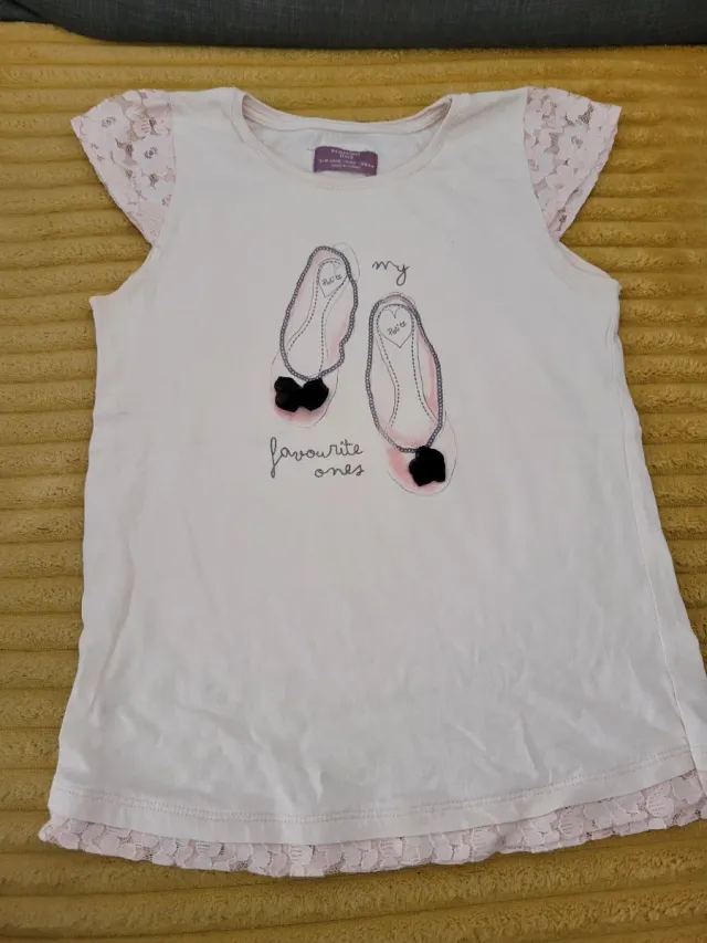 Camiseta niña con encaje