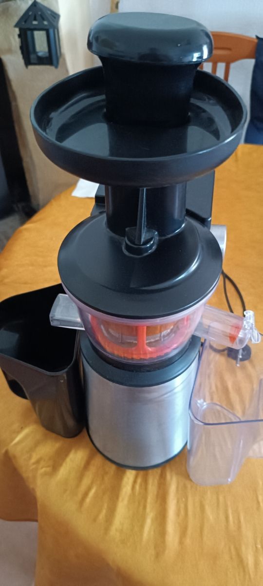 Extractor de zumos en frío