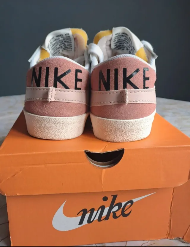 Zapatillas Nike Blazer Low 77 Jumbo Rosa/Blanco