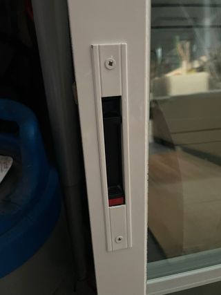 Ventana corredera aluminio blanca