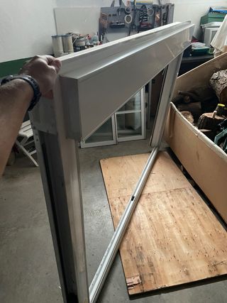 Ventana corredera aluminio blanca