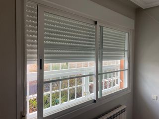 Ventana corredera aluminio blanca