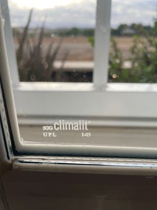 Ventana corredera aluminio blanca