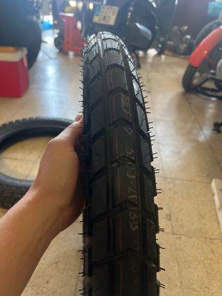 Neumáticos moto 3.00-21 y 4.00-18
