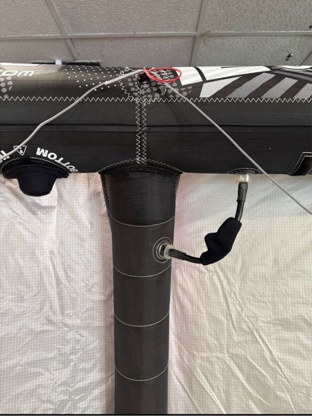 Kitesurf Pack Cometa Ozone + arnes ION + tabla