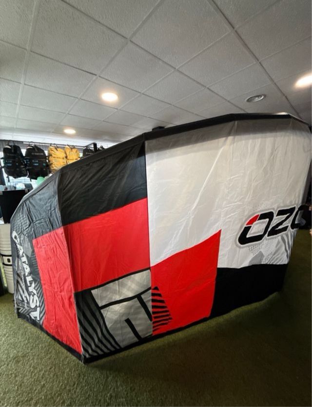 Kitesurf Pack Cometa Ozone + arnes ION + tabla
