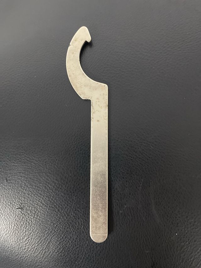 Llave gancho BMW K75/100