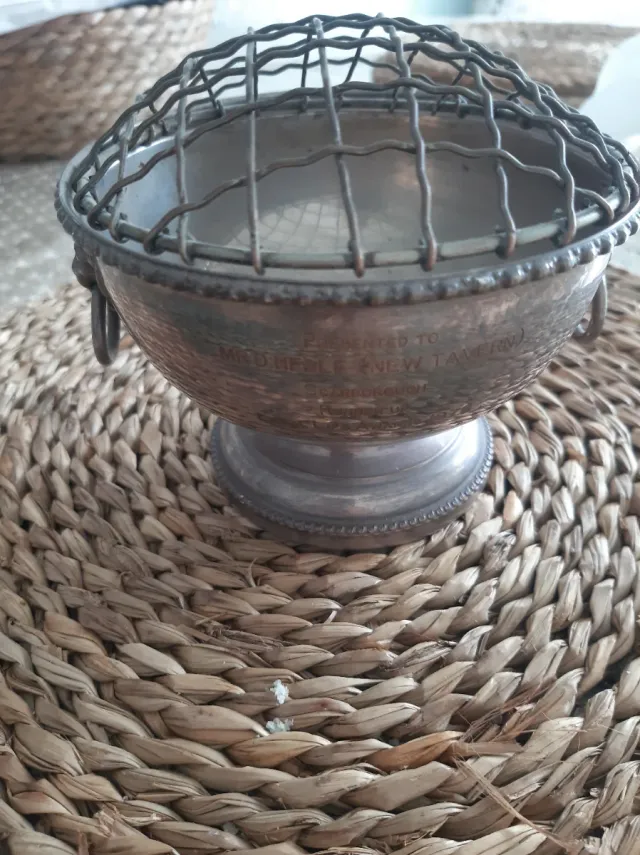 Jarrón Vintage con Rejilla