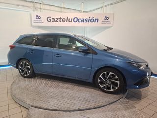 Toyota Auris 1.8 140H Active Touring Sports