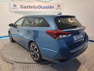 Toyota Auris 1.8 140H Active Touring Sports