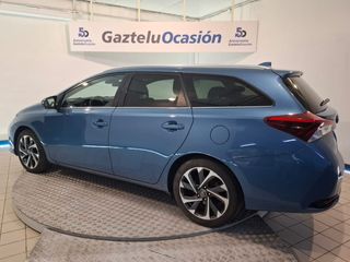 Toyota Auris 1.8 140H Active Touring Sports