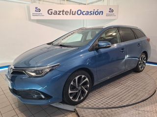 Toyota Auris 1.8 140H Active Touring Sports