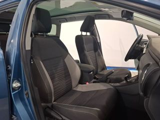 Toyota Auris 1.8 140H Active Touring Sports