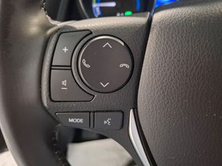 Toyota Auris 1.8 140H Active Touring Sports