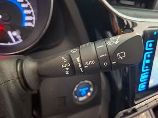 Toyota Auris 1.8 140H Active Touring Sports
