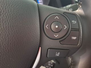 Toyota Auris 1.8 140H Active Touring Sports
