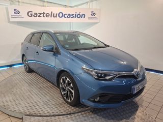 Toyota Auris 1.8 140H Active Touring Sports