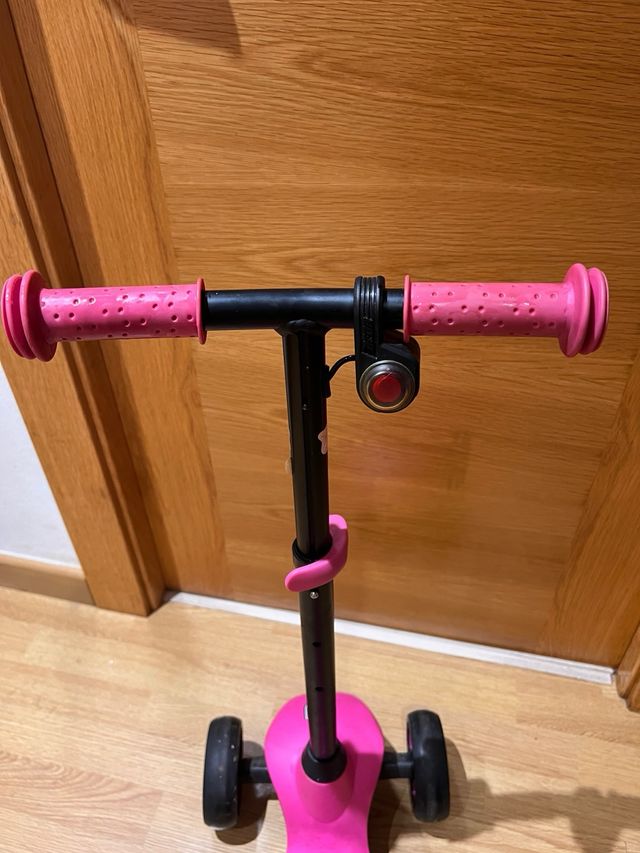Patinete eléctrico Kikkaboo Niños Rosa