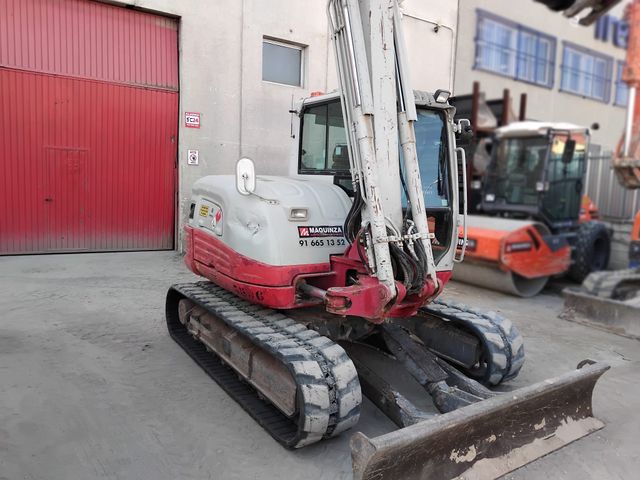 Miniexcavadora Takeuchi TB290